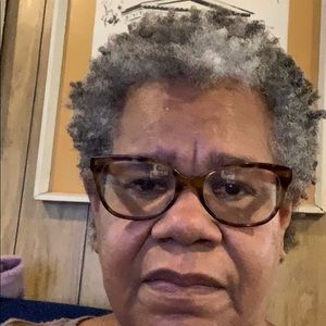 Meet your Posher, Lucy